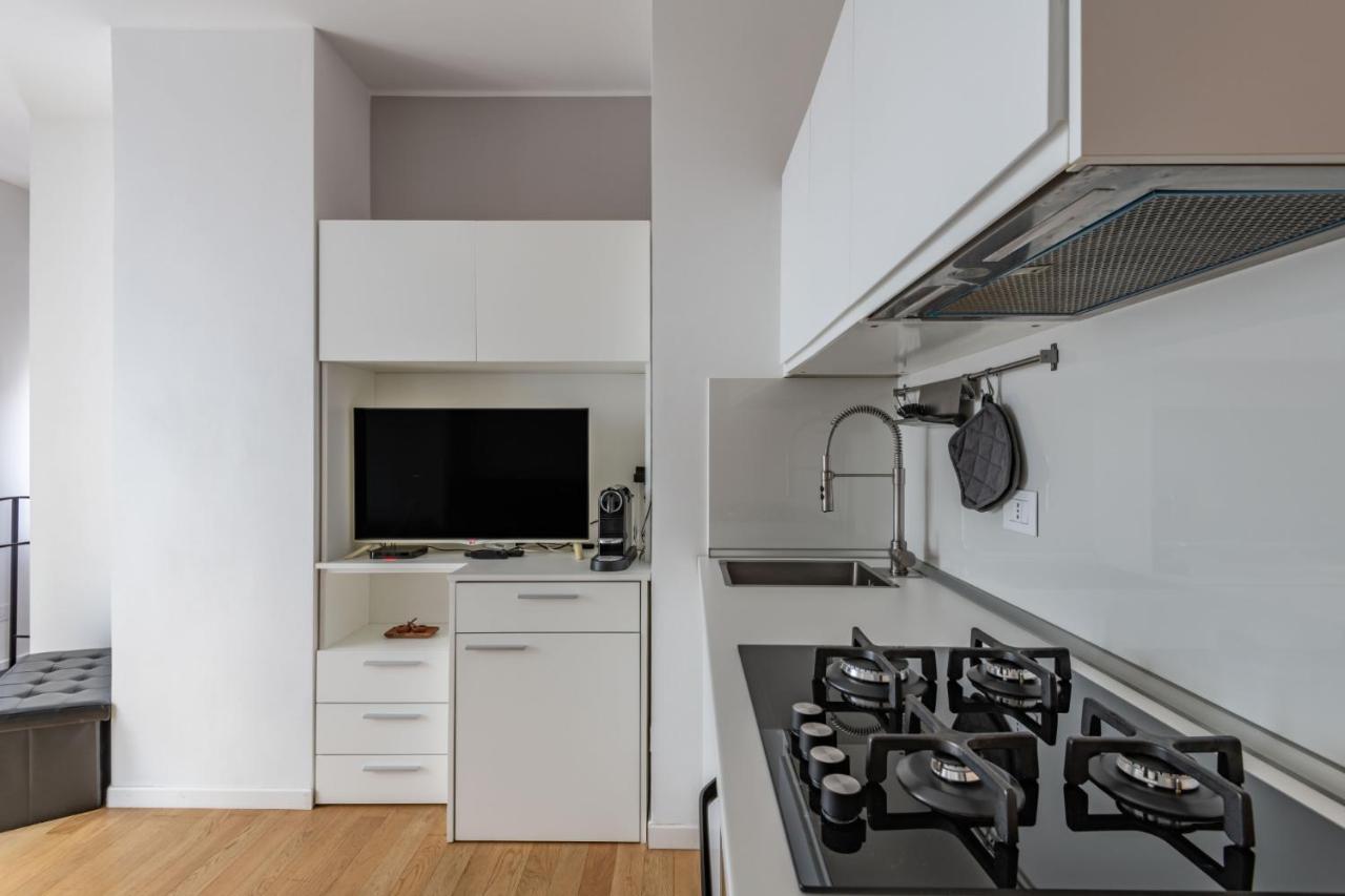 Easylife - Sofisticato Monolocale Con Terrazzino Nel Cuore Di Porta Venezia Milan Extérieur photo